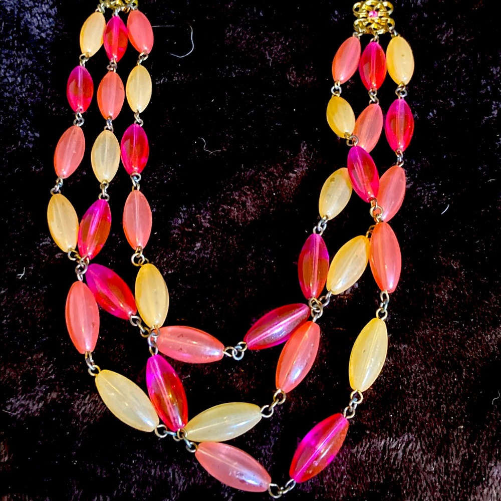 Pink Glass bead 3 layer Gold Necklace